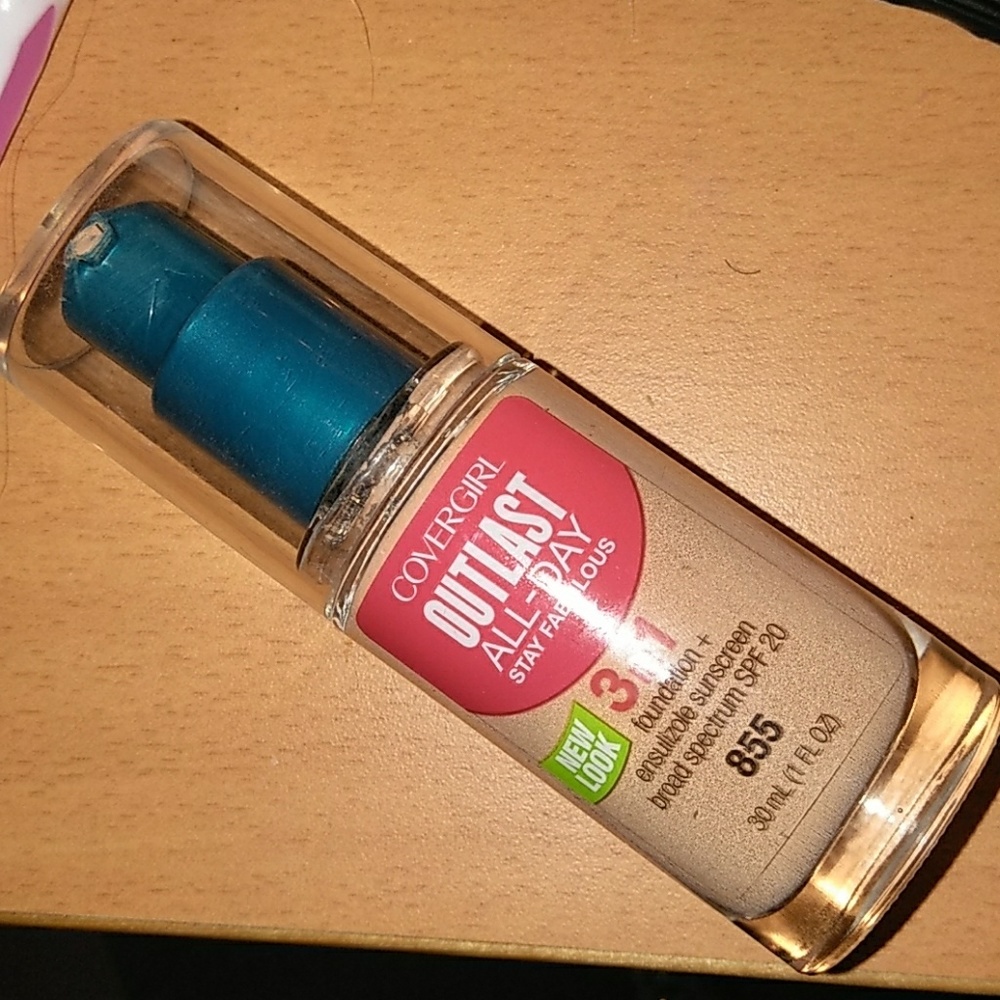 Covergirl 2 in 1 foundation